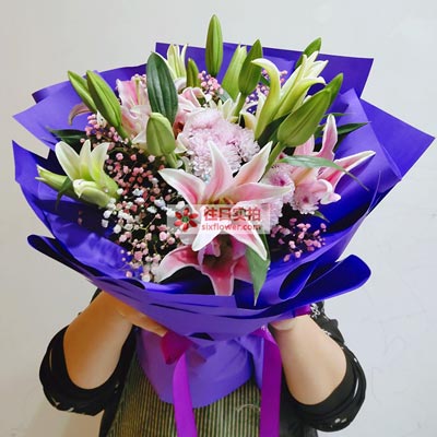 贺州6支粉色多头百合，真诚的问候